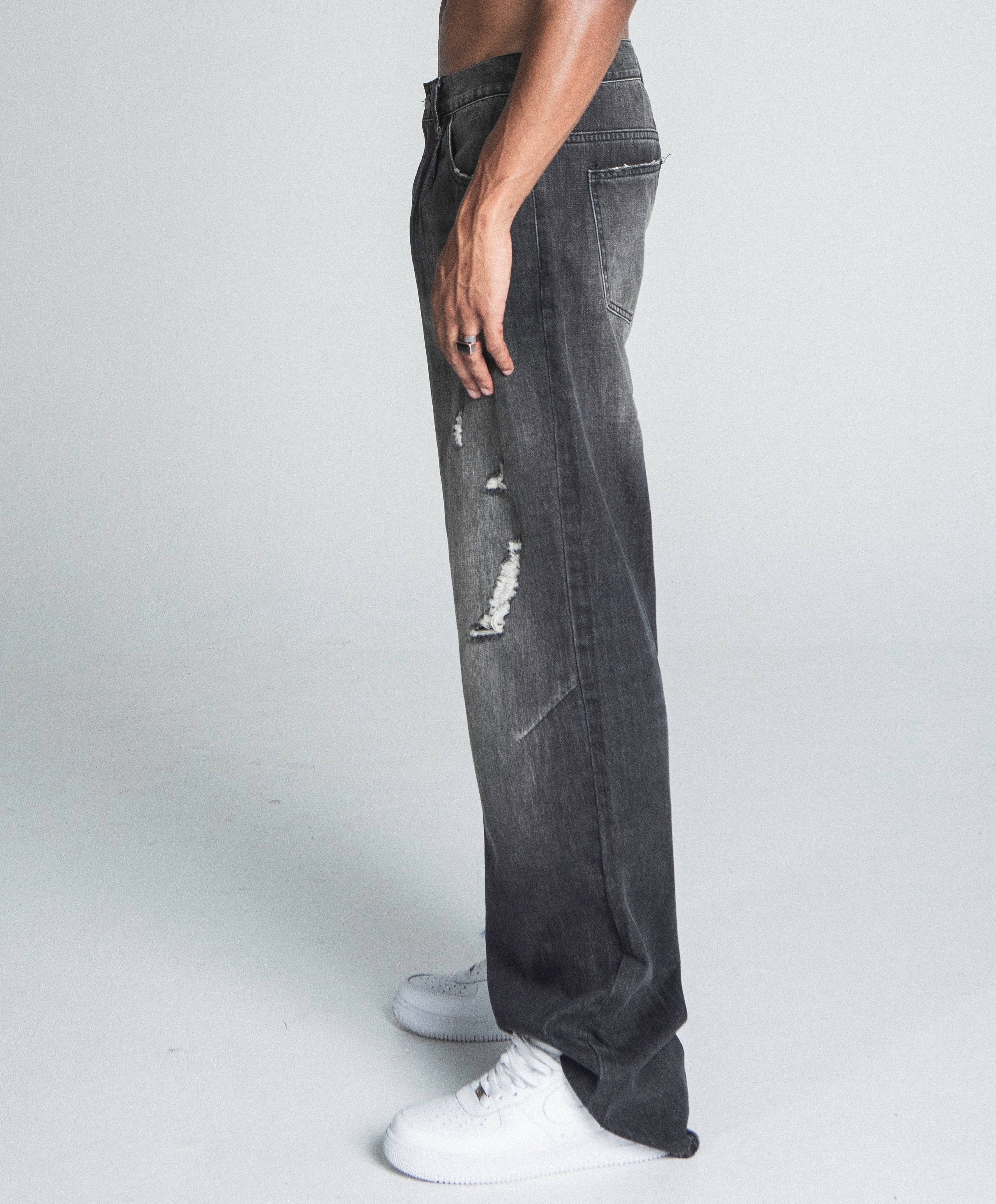 Men’s Black Baggy Jeans | Distressed Loose Fit Denim