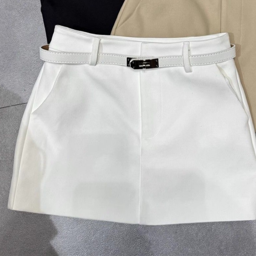High Waisted Mini Skirt | Retro A-Line Style with Belt