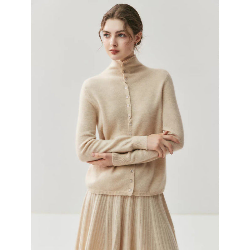 Elegant camel cashmere cardigan, arms crossed