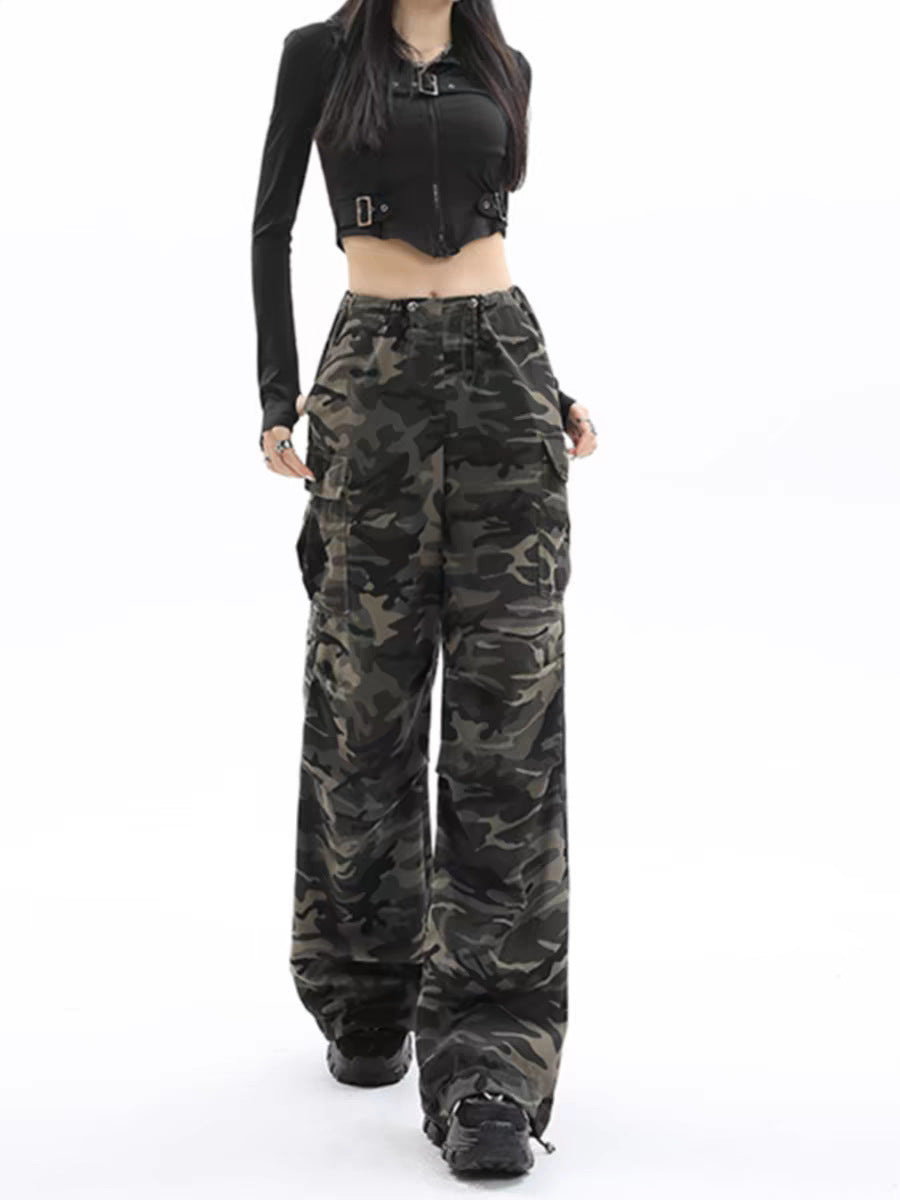 Camouflage cargo pants for women, wide leg fit with utility pockets